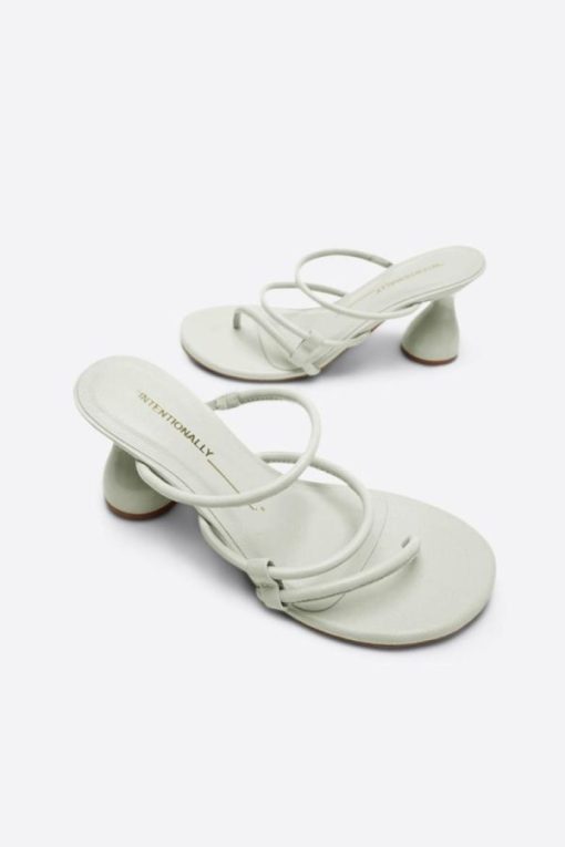 Rivermeadowrobes.shop0cbec6790d 10