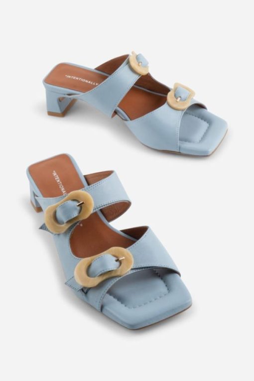 Rivermeadowrobes.shop10adf42119 1