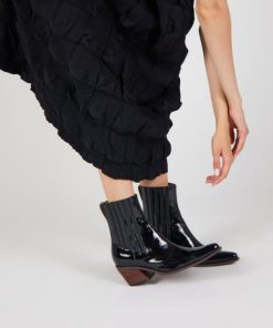 Rivermeadowrobes.shop12c43a7f94 2