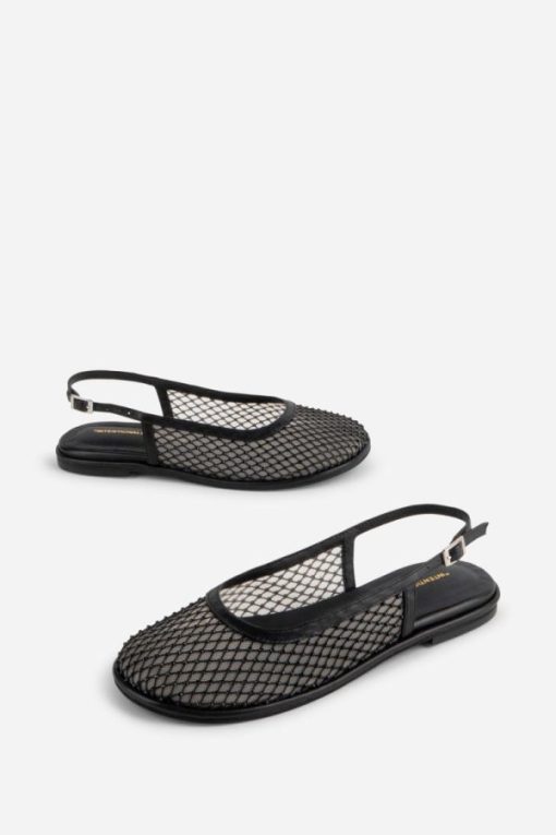 Rivermeadowrobes.shop19181a7fc8 2