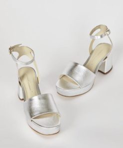 Rivermeadowrobes.shop1d06d93fc7 1