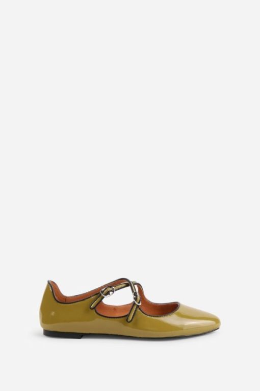 Rivermeadowrobes.shop1f9e30d3b6 8