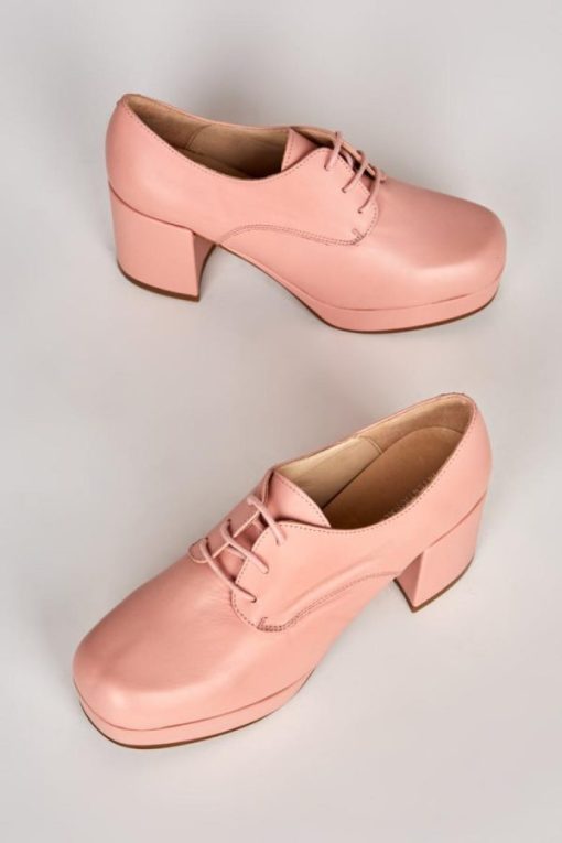 Rivermeadowrobes.shop3a98ce6bd0 6