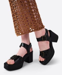 Rivermeadowrobes.shop54354b4bc2 2