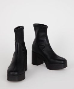Rivermeadowrobes.shop592df96a6b 1