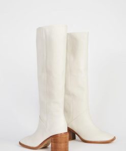 Rivermeadowrobes.shop6571c628f8 1