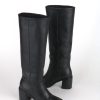 Rivermeadowrobes.shop6571c628f8 8
