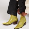 Rivermeadowrobes.shop675c6e3eb8 6