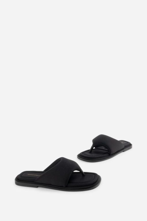 Rivermeadowrobes.shop6786af7ade 10