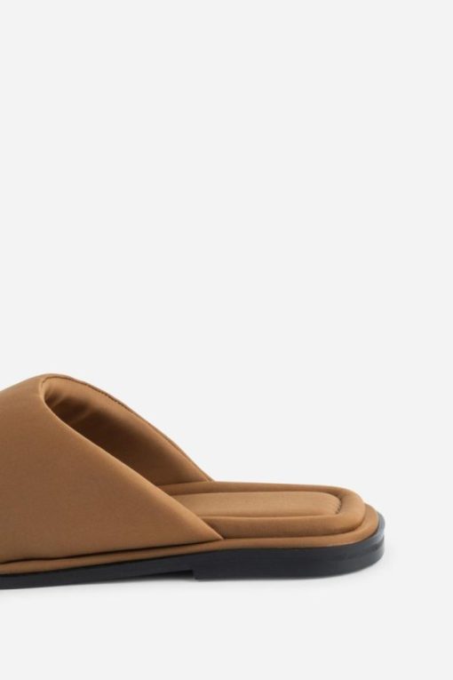 Rivermeadowrobes.shop6786af7ade 2