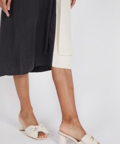 Rivermeadowrobes.shop6f015c098e 2
