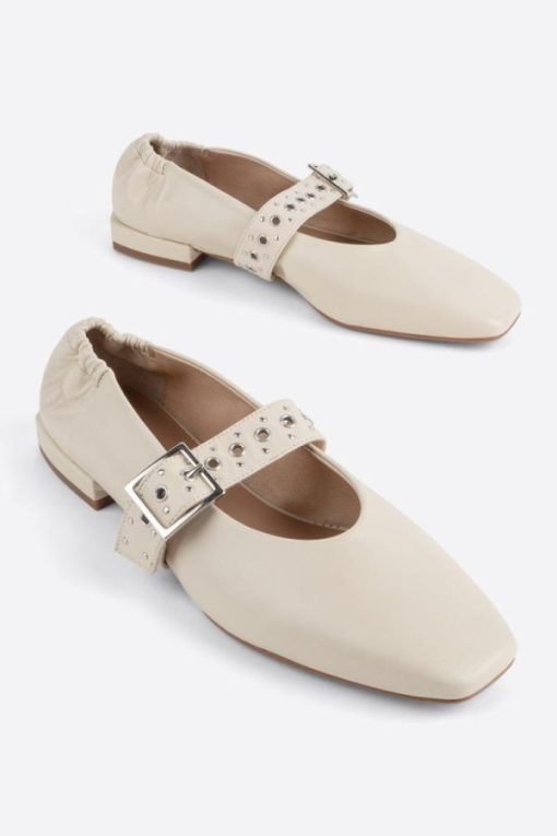 Rivermeadowrobes.shop7c3fbdeea2 13