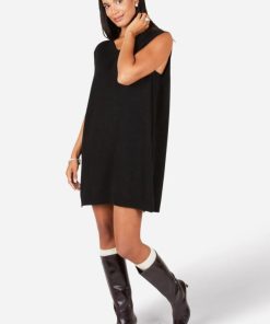Rivermeadowrobes.shop7d2408bec5 1