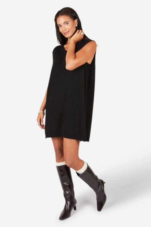 Rivermeadowrobes.shop7d2408bec5 1