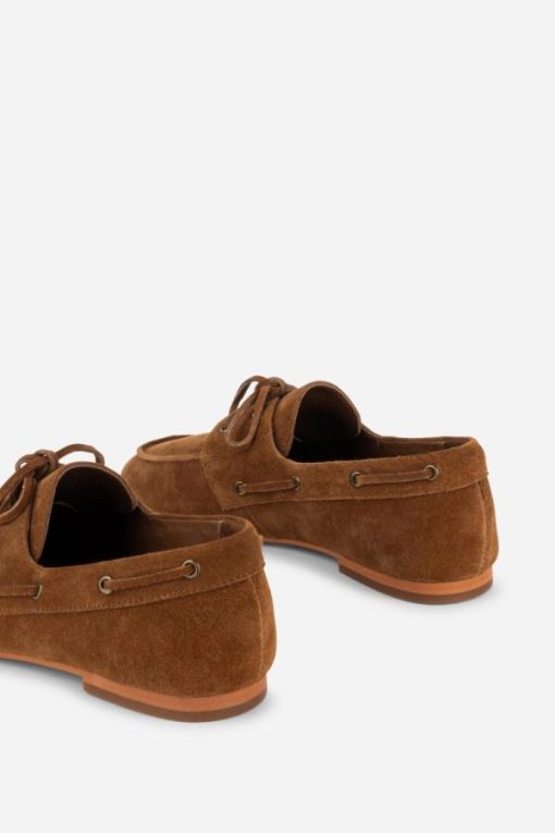 Rivermeadowrobes.shop7f7a32f810 7
