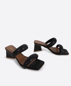Rivermeadowrobes.shop9f3e1aace8 1