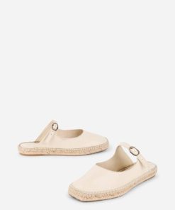 Rivermeadowrobes.shopa952af97e8 1