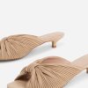 Rivermeadowrobes.shopaa7000e32f 11