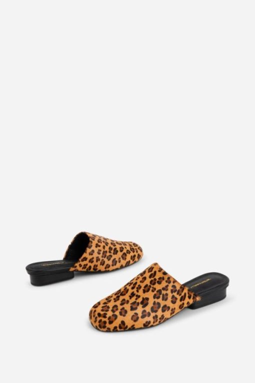 Rivermeadowrobes.shopab95a9cada 12