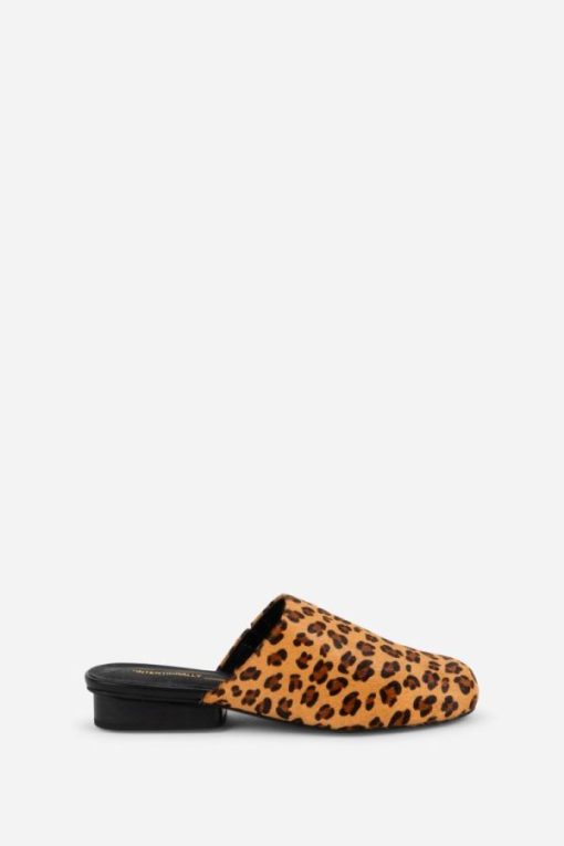 Rivermeadowrobes.shopab95a9cada 4