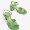 Rivermeadowrobes.shopb1186da989 9