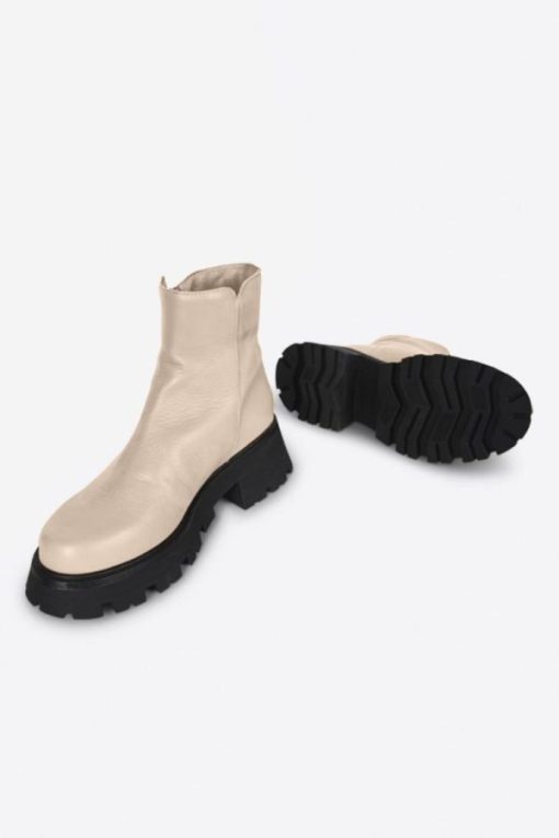 Rivermeadowrobes.shopb543163548 12