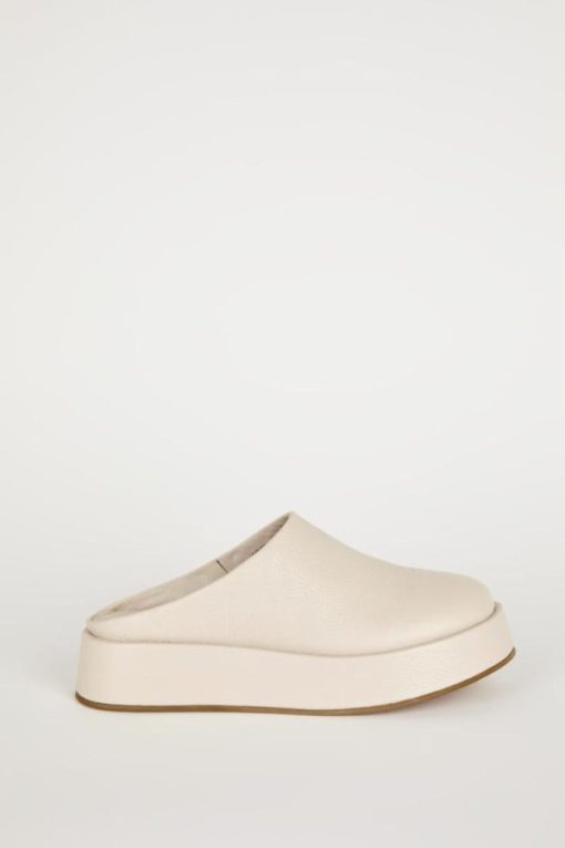 Rivermeadowrobes.shopb87e82ea55 9