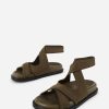 Rivermeadowrobes.shopc2ca350818 9