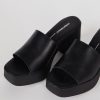 Rivermeadowrobes.shopc3423f51c1 4
