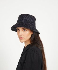 Rivermeadowrobes.shopce41594d31 2