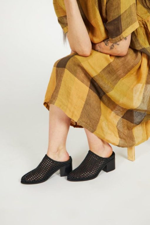 Rivermeadowrobes.shopd2fe534c89 5