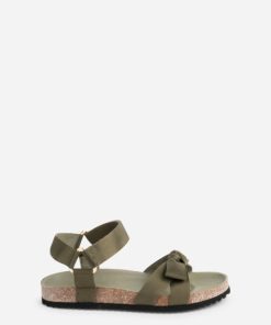 Rivermeadowrobes.shopd5119c19b8 2
