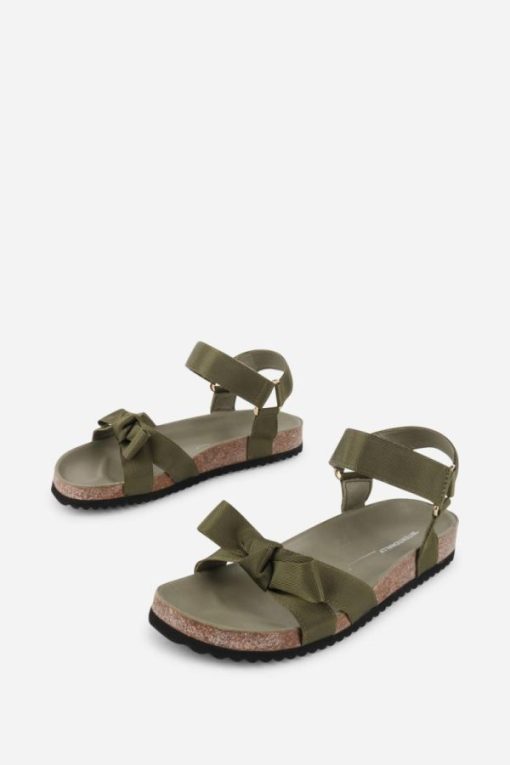 Rivermeadowrobes.shopd5119c19b8 8
