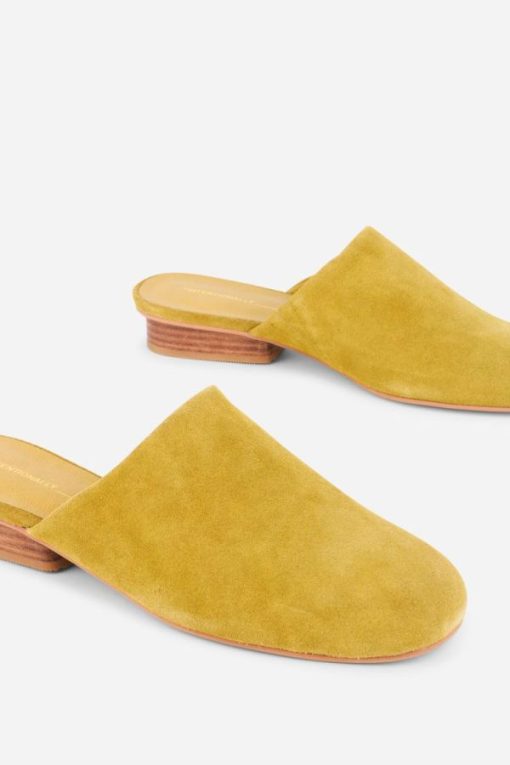 Rivermeadowrobes.shopd7d3f3c816 12