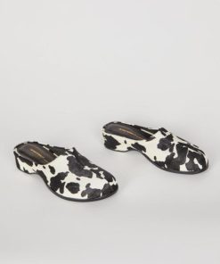 Rivermeadowrobes.shopd89f2a4390 1