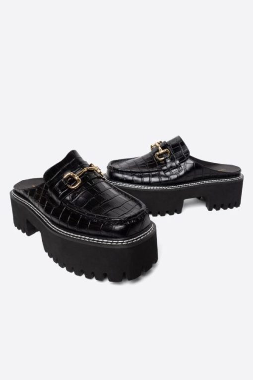 Rivermeadowrobes.shopda3cfaef48 1