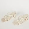 Rivermeadowrobes.shopde4d2e9e5a 1