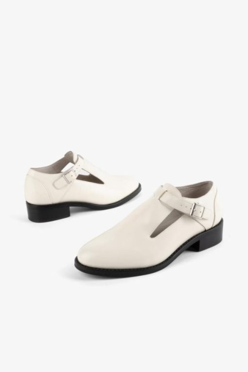 Rivermeadowrobes.shopef25d289d9 5