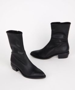 Rivermeadowrobes.shopf0b77d4776 1
