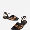 Rivermeadowrobes.shopf7a65d2315 10