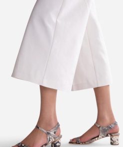 Rivermeadowrobes.shopfd4d264924 2