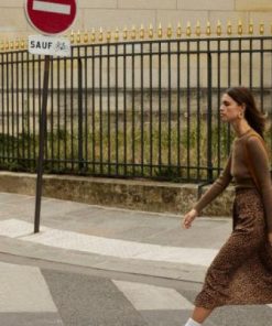 Rivermeadowrobes.shop0d9e3795a7 5