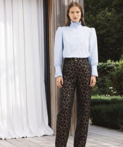 Rivermeadowrobes.shop0eab21fce2 2