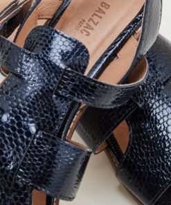 Rivermeadowrobes.shop125e7afa4e 2