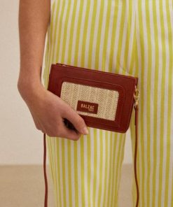 Rivermeadowrobes.shop14f22f01b4 2