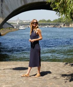 Rivermeadowrobes.shop1810769662 4