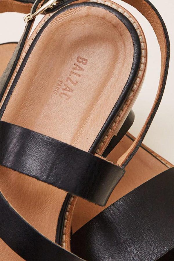 Rivermeadowrobes.shop27b3acad66 2