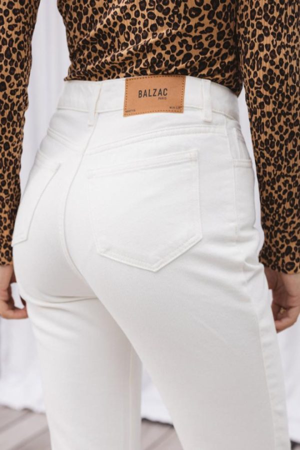 Rivermeadowrobes.shop310b98ffc3 1