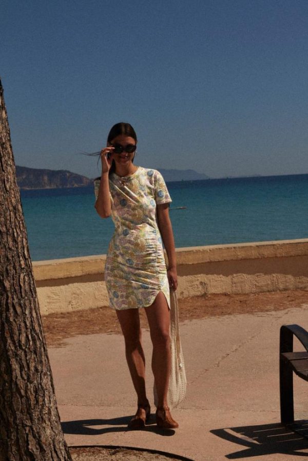 Rivermeadowrobes.shop39241c43f4 1