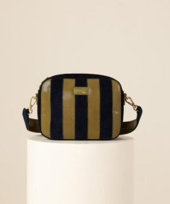 Rivermeadowrobes.shop3f712e3460 1